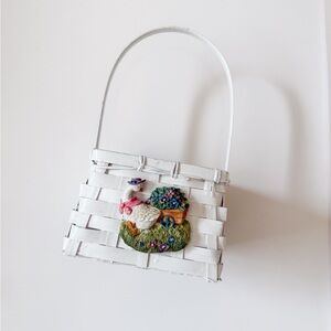Easter Basket White Woven Goose Floral
